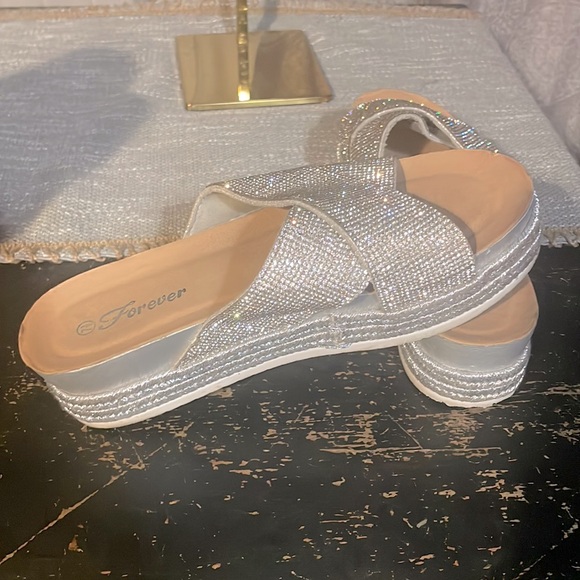 Forever Shoes - Forever Sparkly Silver Slip On Platforms